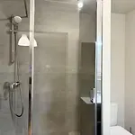 Duplex Provencal , Vieux Hyeres, Climatisation, Wi-fi شقة Hyères