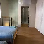 Duplex Provencal , Vieux Hyeres, Climatisation, Wi-fi شقة Hyères