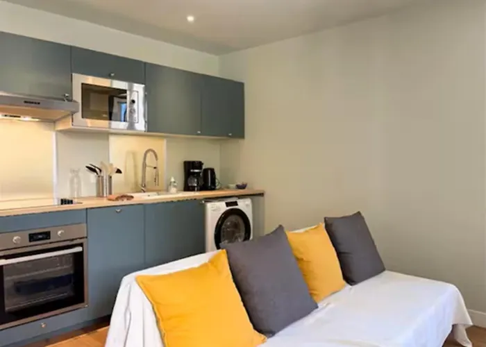 Duplex Provencal , Vieux Hyeres, Climatisation, Wi-fi Appartement *