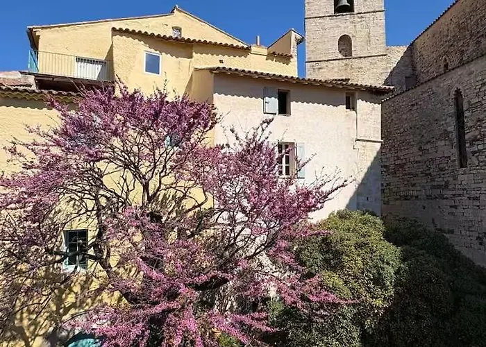 Duplex Provencal , Vieux Hyeres, Climatisation, Wi-fi Appartement *