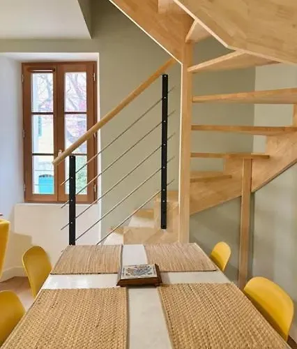 Duplex Provencal , Vieux Hyeres, Climatisation, Wi-fi Hyères