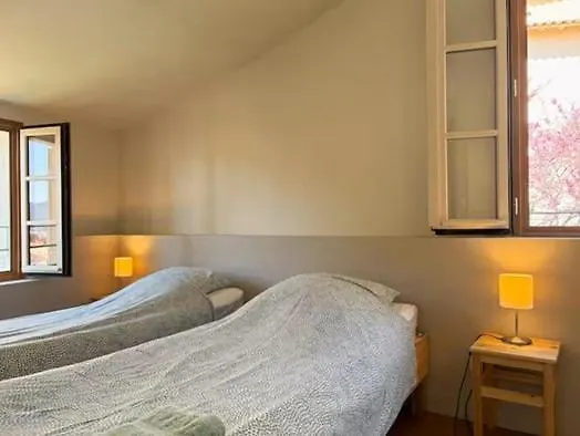 Duplex Provencal , Vieux Hyeres, Climatisation, Wi-fi Appartement Hyères