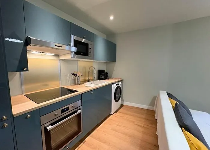 Duplex Provencal , Vieux Hyeres, Climatisation, Wi-fi Appartement Hyères