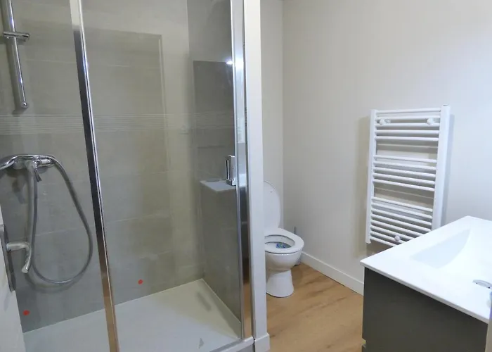 Appartement Duplex Provencal , Vieux Hyeres, Climatisation, Wi-fi